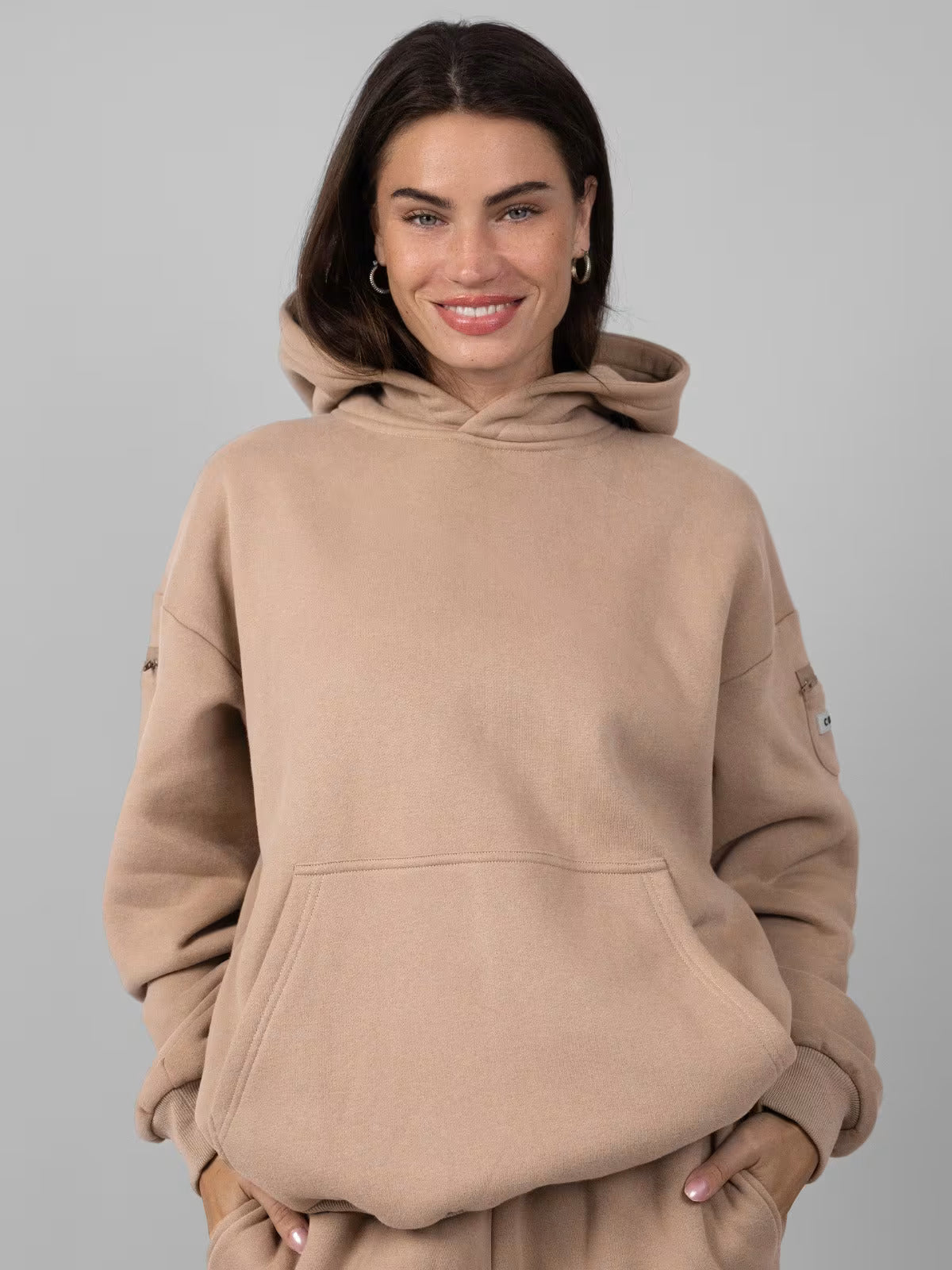 Travel Essentials Hoodie - COMFRT