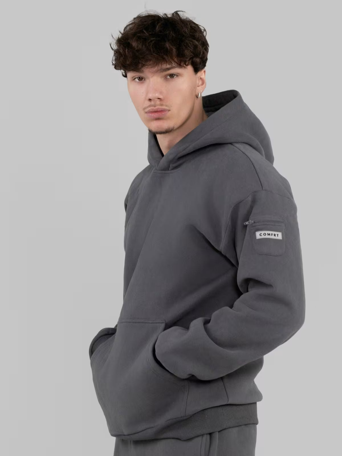 Travel Essentials Hoodie - COMFRT